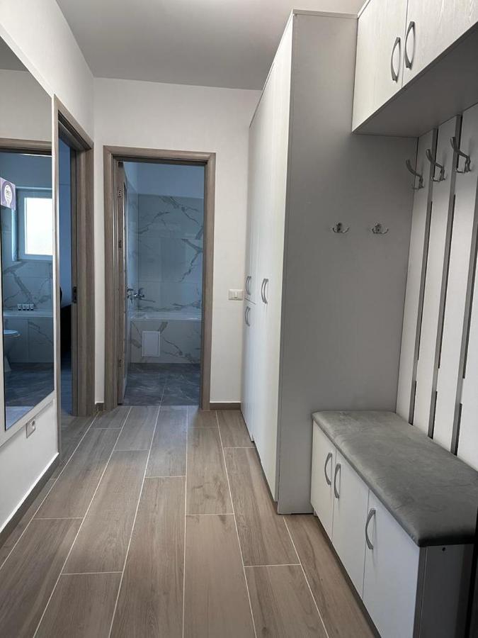 Luxury Studios Blvd. G. Enescu Suceava Exterior foto